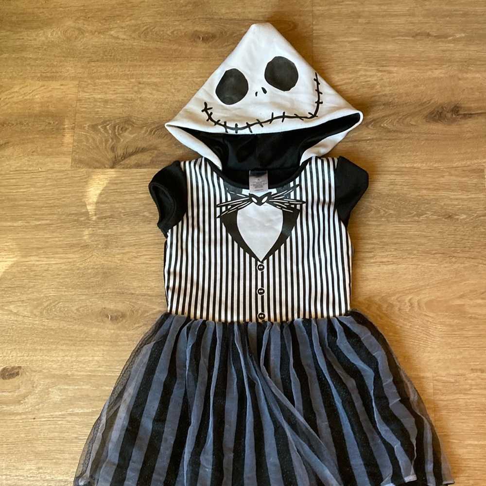 The burtons the night before Christmas  Disney Halloween costume kids 7-8